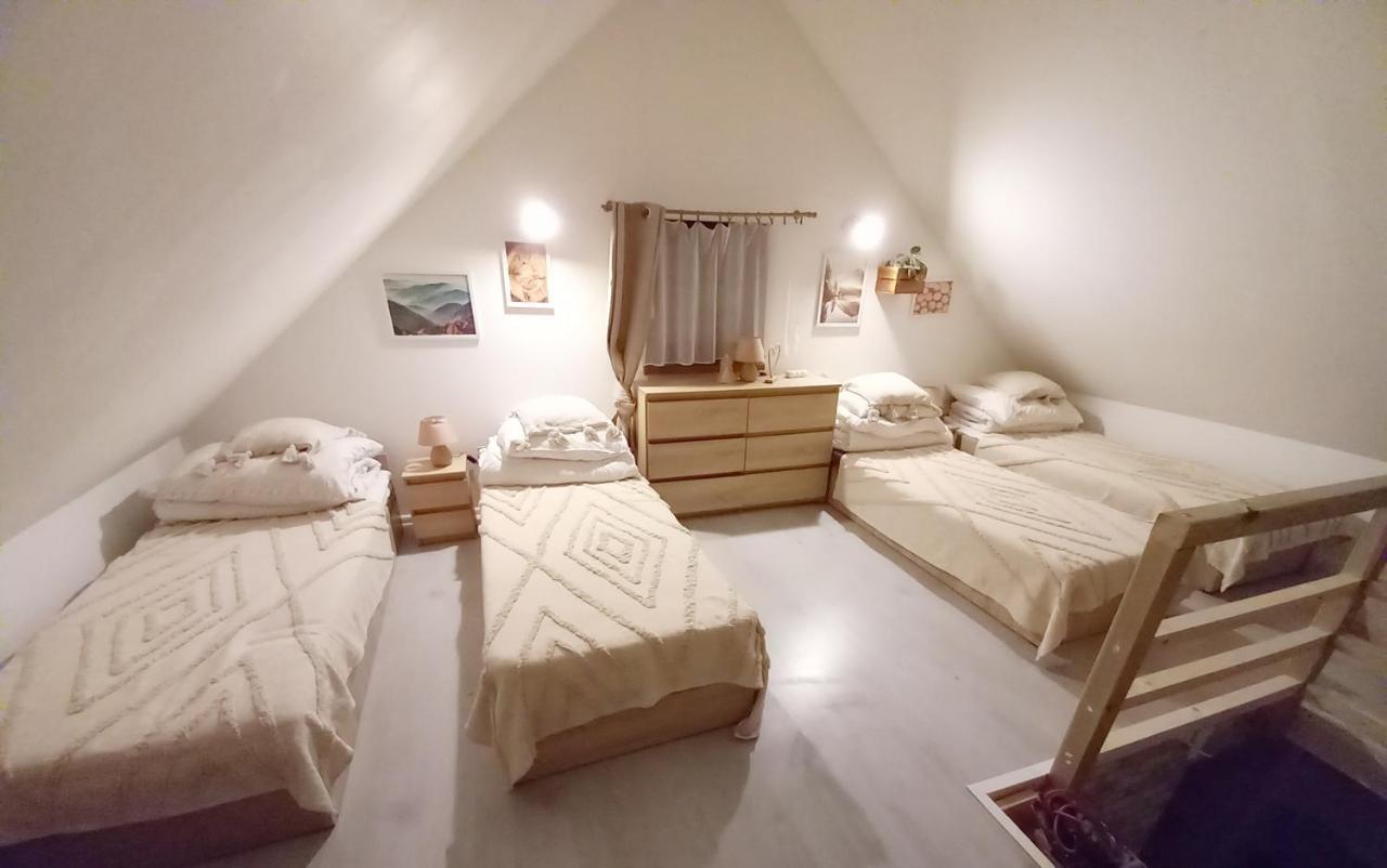Eleonor Accommodation Liszki Extérieur photo